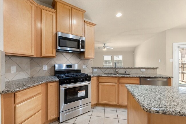 Photo - 3816 Fordham St