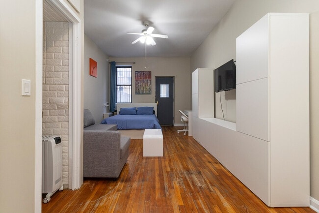 Photo - 250 E 82nd St Unit SI ID1060730P