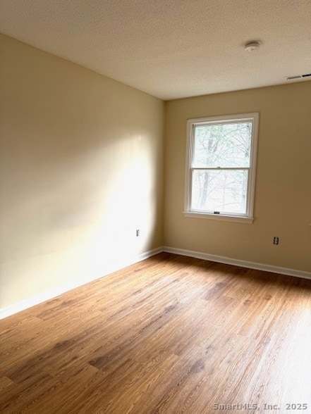 Photo - 25 Old Turnpike Rd Unit Building 25 12