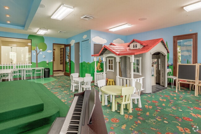 Game Room - Falls Of Pembroke