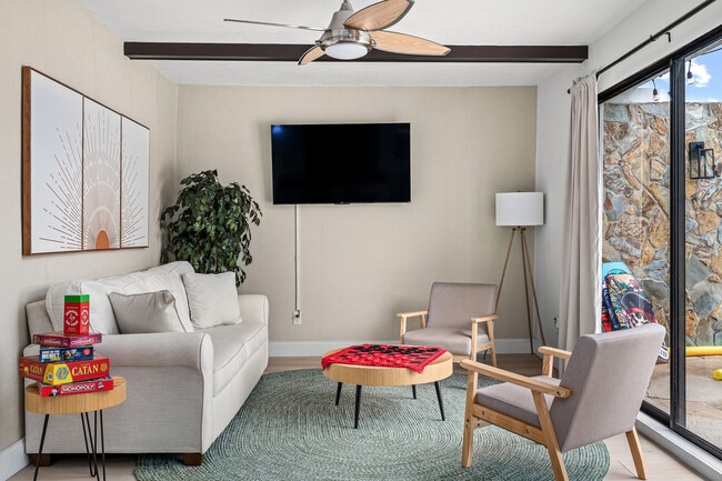 Building Photo - 5536 Island Ave Unit ID1023296P