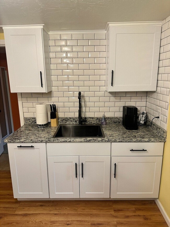 Photo - 1428 Crown Ave Unit ID1337819P