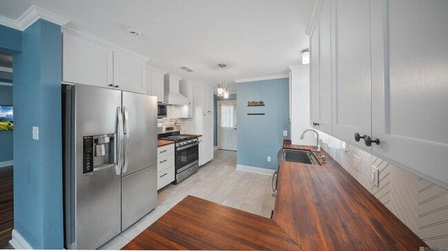 Photo - 8077 Carlton Roberts Blvd