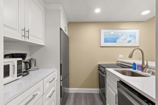 Photo - 36750 US Hwy 19 N Unit FL2-ID1053160P