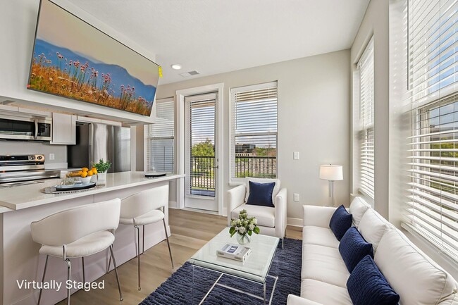 Photo - Tiffany Flats