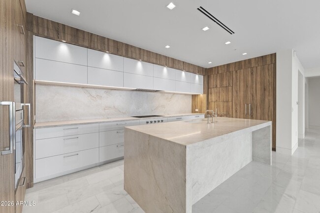 Photo - 6587 N Palmeraie Blvd Unit 1042