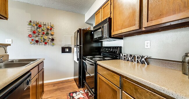 Photo - Chelsea Creek Apartment Homes