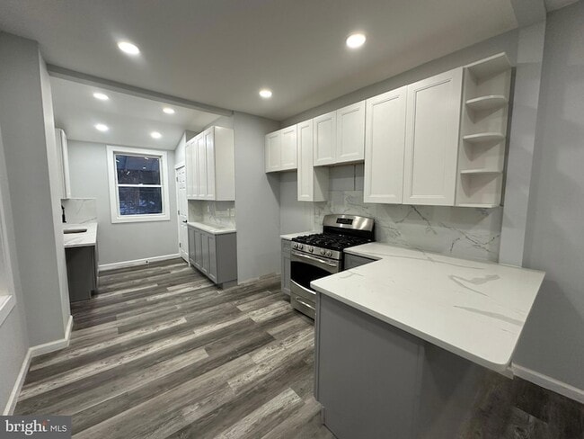 Photo - 1141 Herbert St
