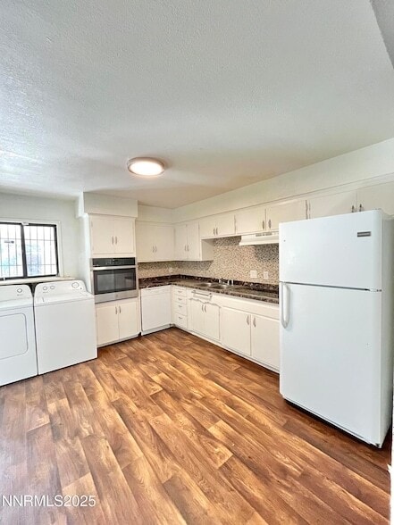 Photo - 1695 Trabert Way