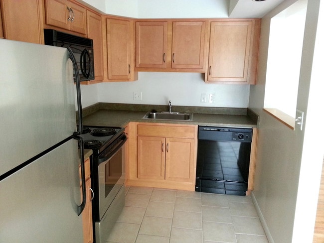 Photo - Amber Corners South Apartments