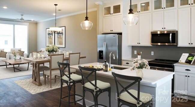 Photo - 17014 Fairmount Way