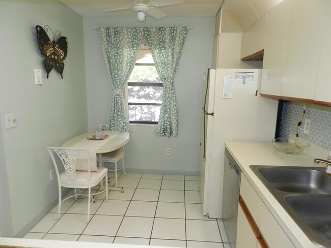 Photo - 145 Lake Nancy Ln Unit 2310