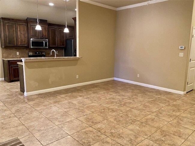 Photo - 740 Westgate Dr