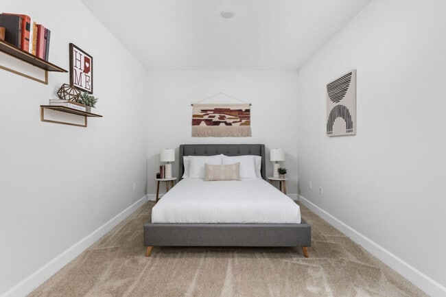 Photo - 5858 N College Ave Unit ID1014521P