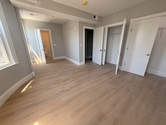 Photo - 7 Thornley St Unit 1