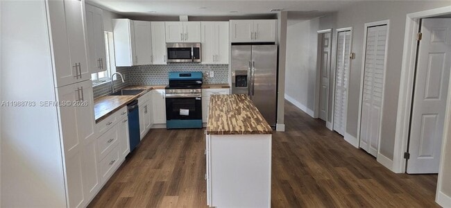 Photo - 191 NW 60th Ave