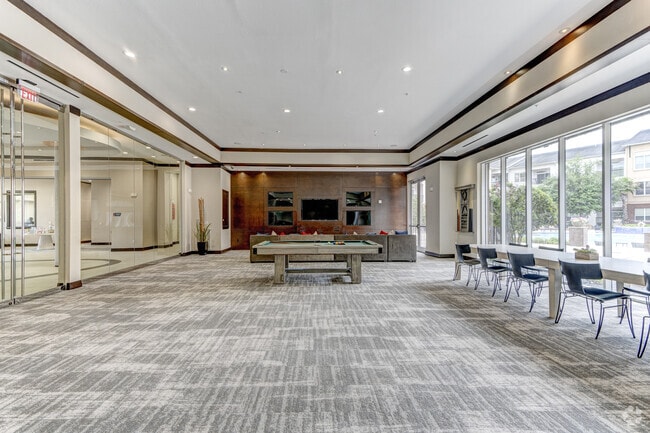 Club Room - Domain on the Parkway