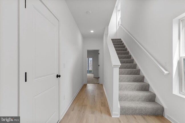 Photo - 36121 Wilderness Shores Way