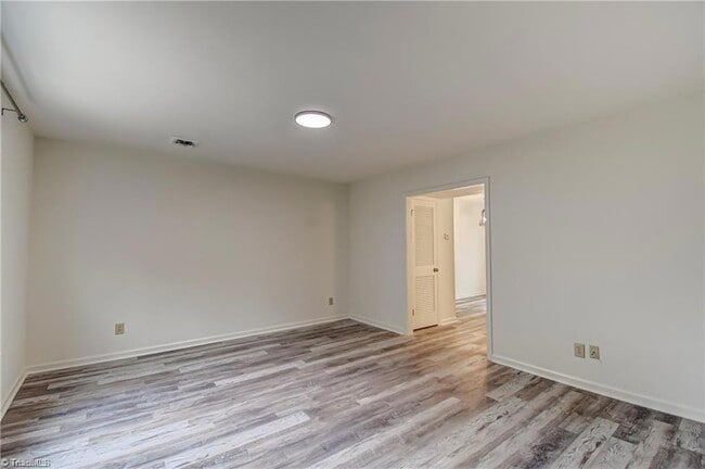 Photo - 115 S Mendenhall St Unit D