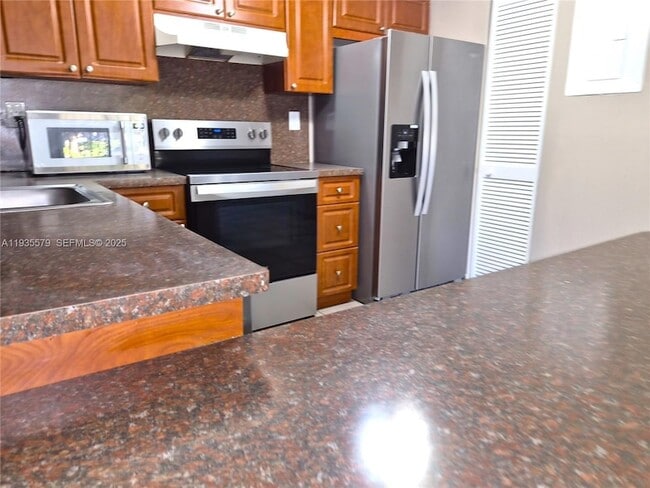 Photo - 8811 SW 132nd Pl Unit 203CW