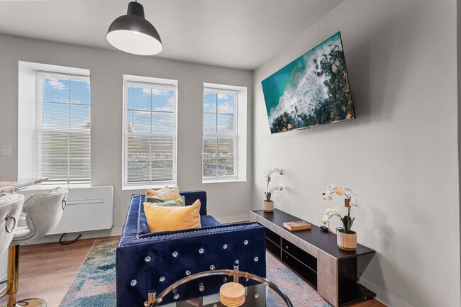 Photo - 1800 W Bethune St Unit ID1228665P