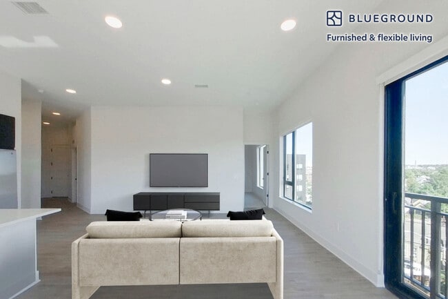 Photo - 1350 40th St Unit FL3-ID1520A