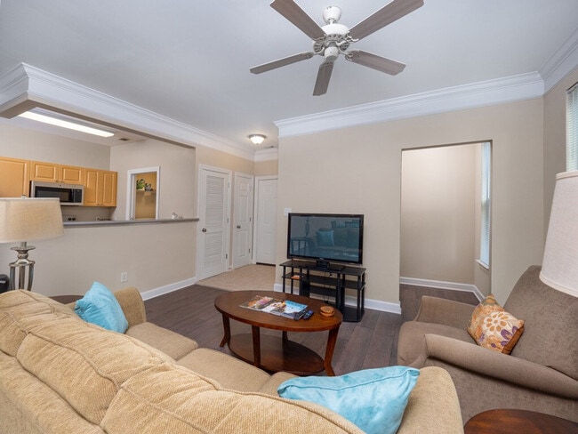 Building Photo - 2200 Piney Plains Rd Unit ID1338737P