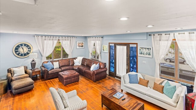 Photo - 27 S Oakland Ave Unit SI ID1309010P