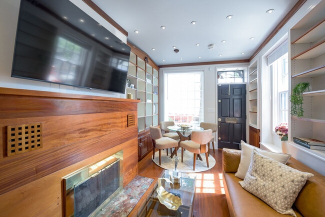 Photo - 1038 29th St NW Unit SI ID1585454P