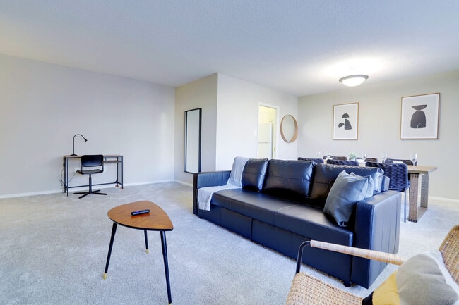 Building Photo - 1600 S Eads St Unit FL3-ID1022558P