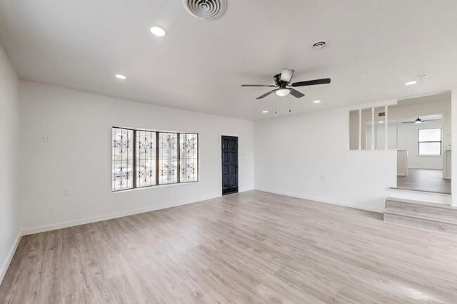 Photo - 4109 Fortune Ln