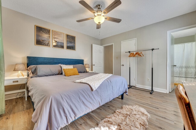 Photo - 1329 Walker Ave Unit SI ID1609612P