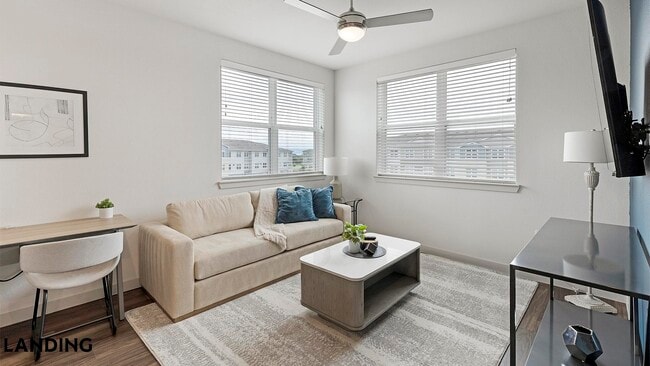 Photo - 255 Williamsburg Pkwy Unit H309