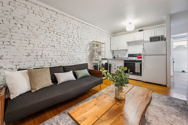 Building Photo - 393 8th Ave Unit ID1323927P