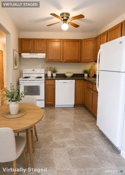Photo - 308 Meadowside Rd