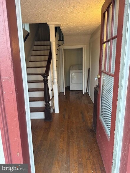 Building Photo - 619 S Cameron St Unit 2