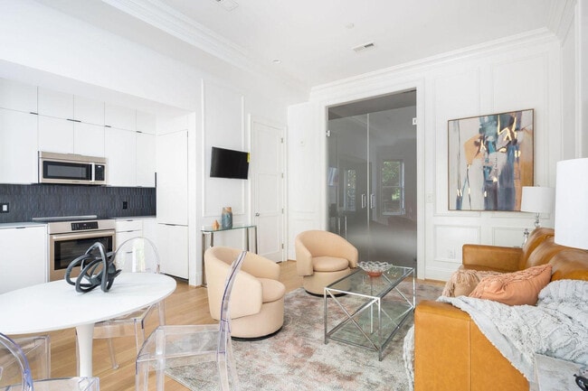 Photo - 1735 Q St NW Unit ID1011211P