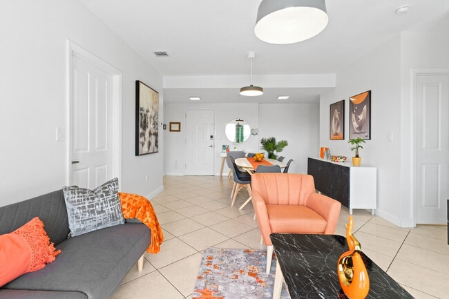 Building Photo - 2280 SW 32nd Ave Unit ID1056260P