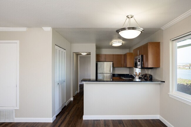 Photo - Chesapeake Point