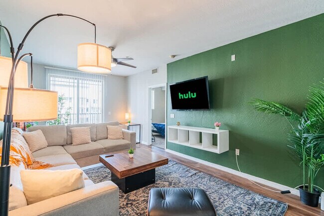 Photo - 1275 E University Dr Unit ID1390012P