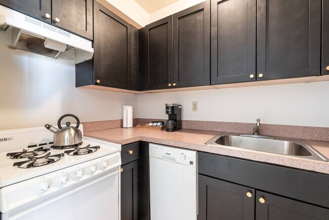 Photo - 115 E 102nd St Unit ID1013672P