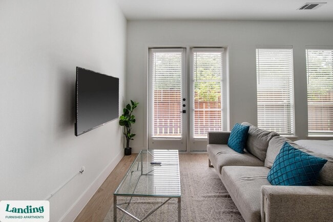 Building Photo - 650 E Sycamore St Unit 3117.1408302