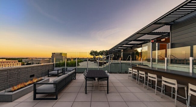 Photo - 1544 Spring Gate Dr. Unit ID1395460P