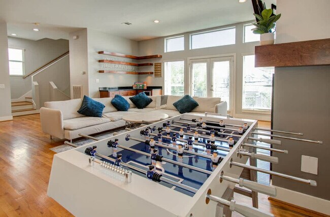 Photo - 5336 Darling St Unit ID1225767P