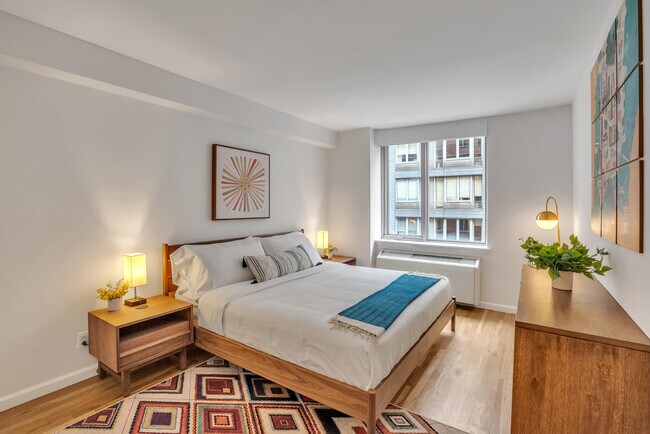 Photo - 120 W 21st St Unit SI FL5-ID404175P