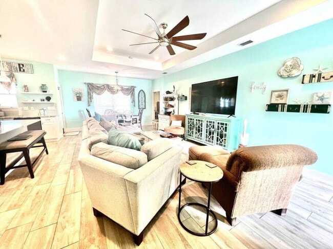 Photo - 5402 Pinetree Ave Unit SI ID1447170P