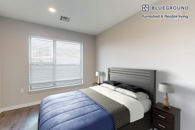 Photo - 79 Alexander St Unit SI FL3-ID3751A