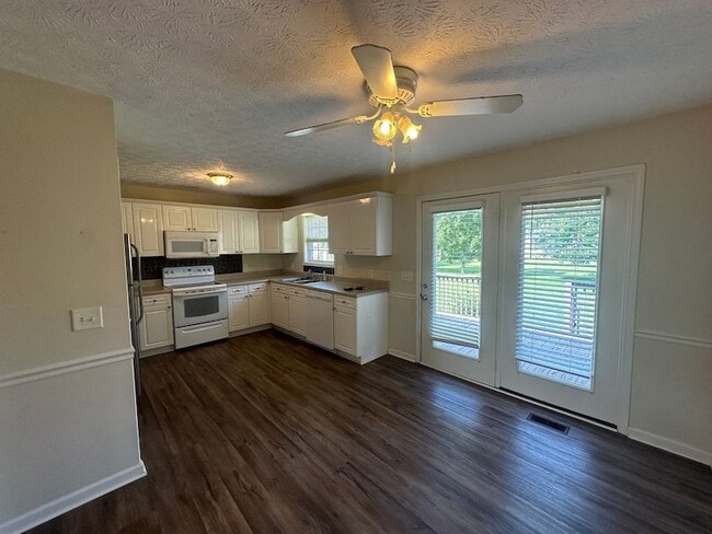 Photo - 3222 Briarhill Ct