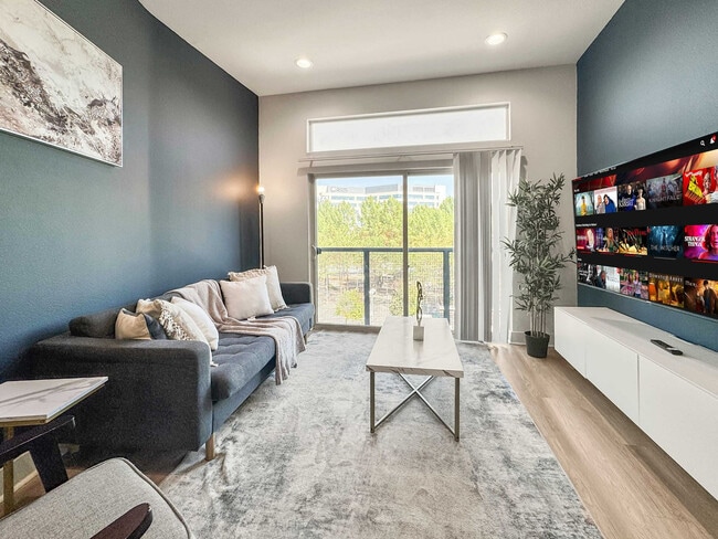 Photo - 2916 Indiana St Unit ID1285558P