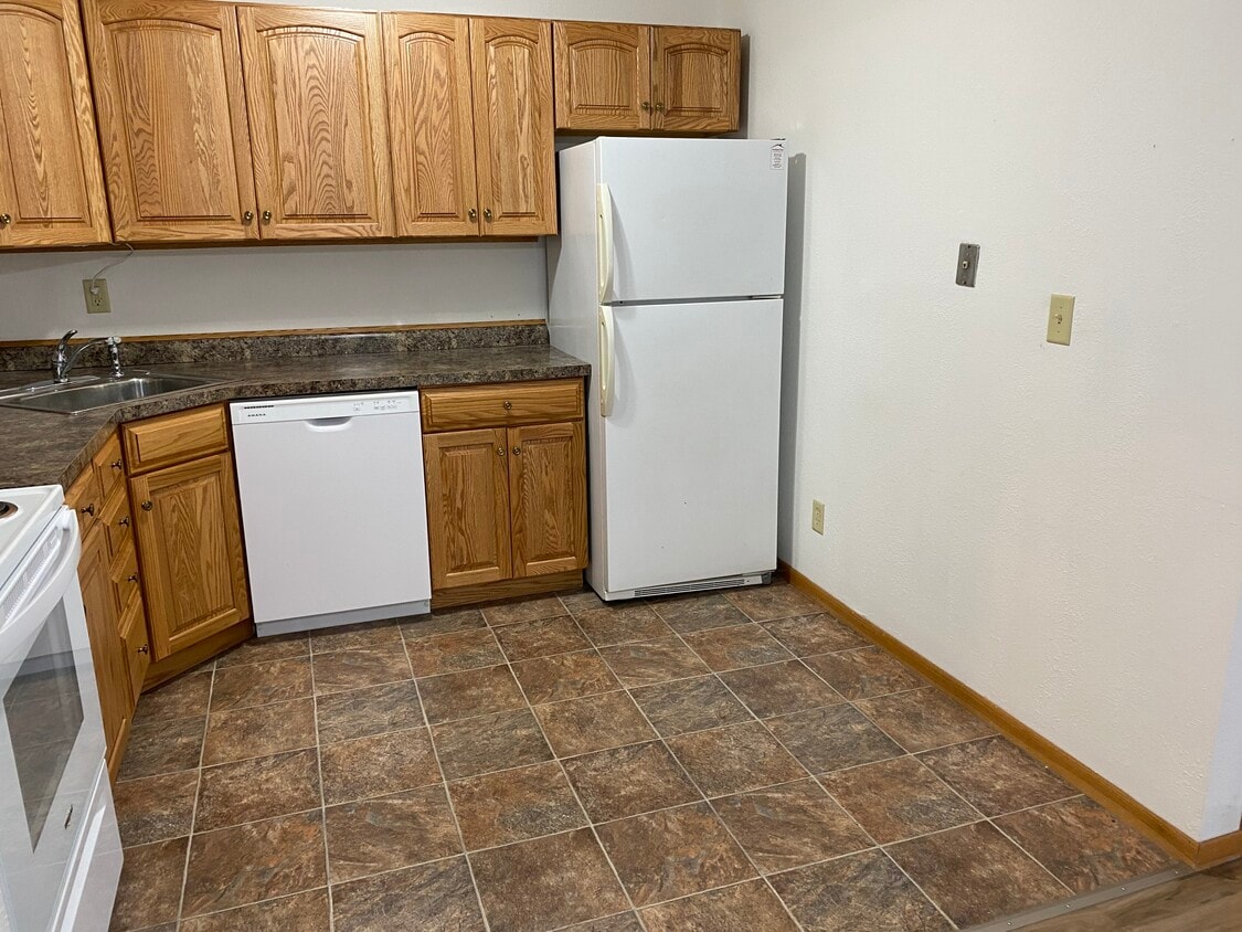 Floor Plan - 2 BR/ 1 BA